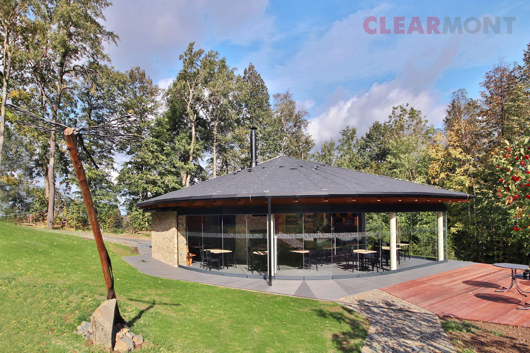 Jurášek restaurace Vážka