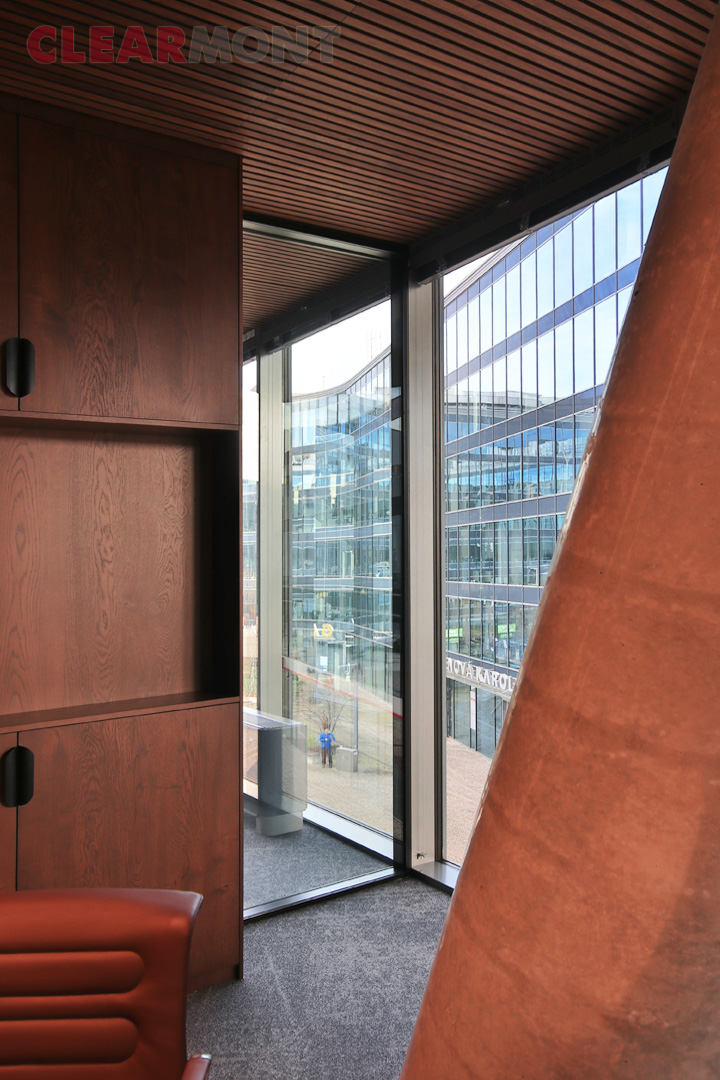 Akustické přestavitelné příčky