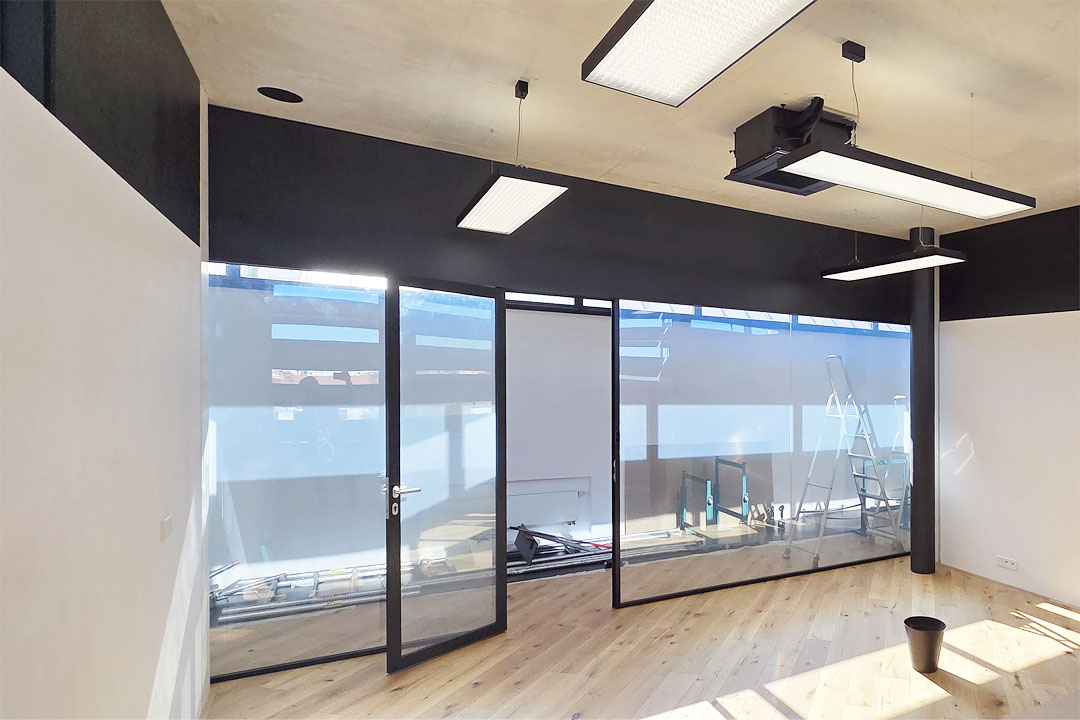 Area Four Industries Roudnice n. L. - interiéry