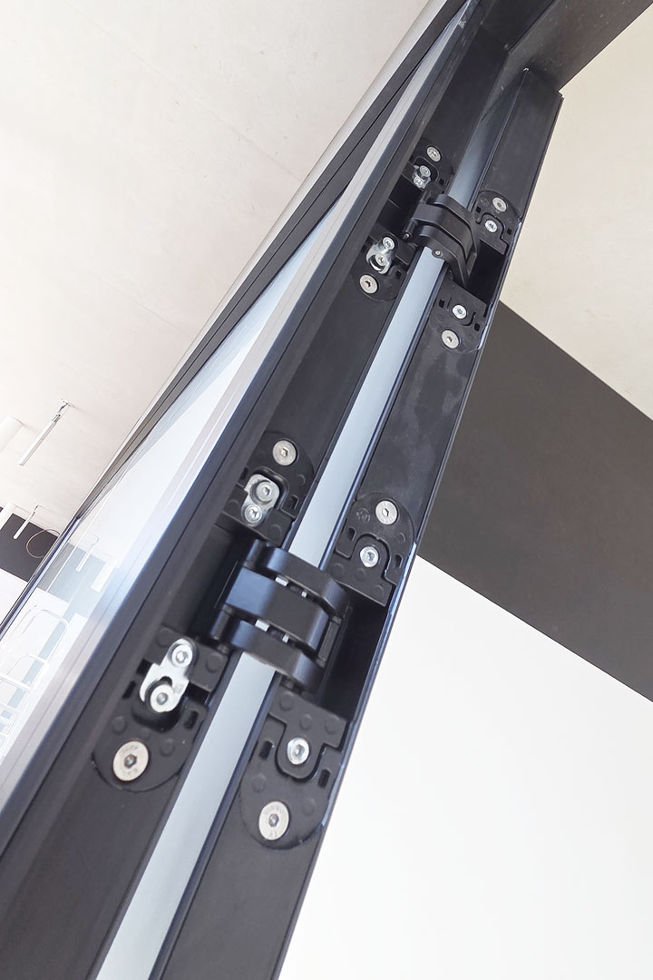 Area Four Industries Roudnice n. L. - interiéry